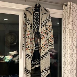 Unique long sweater, worn only once! One size fits all